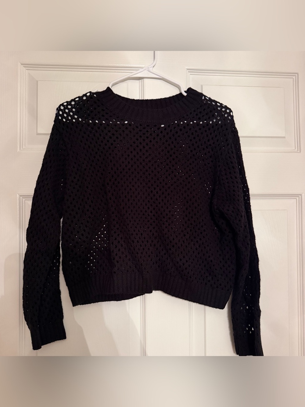 Rue21 Black Open-Knit Crewneck Sweater